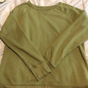 gap crewneck⛰🌱🌲